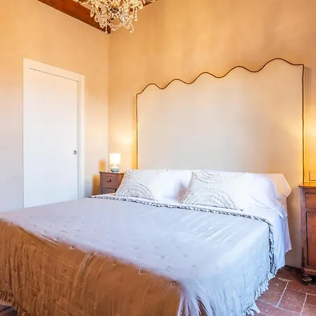 Casa Lucciola Apartment *