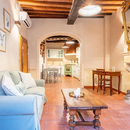 Casa Lucciola شقة